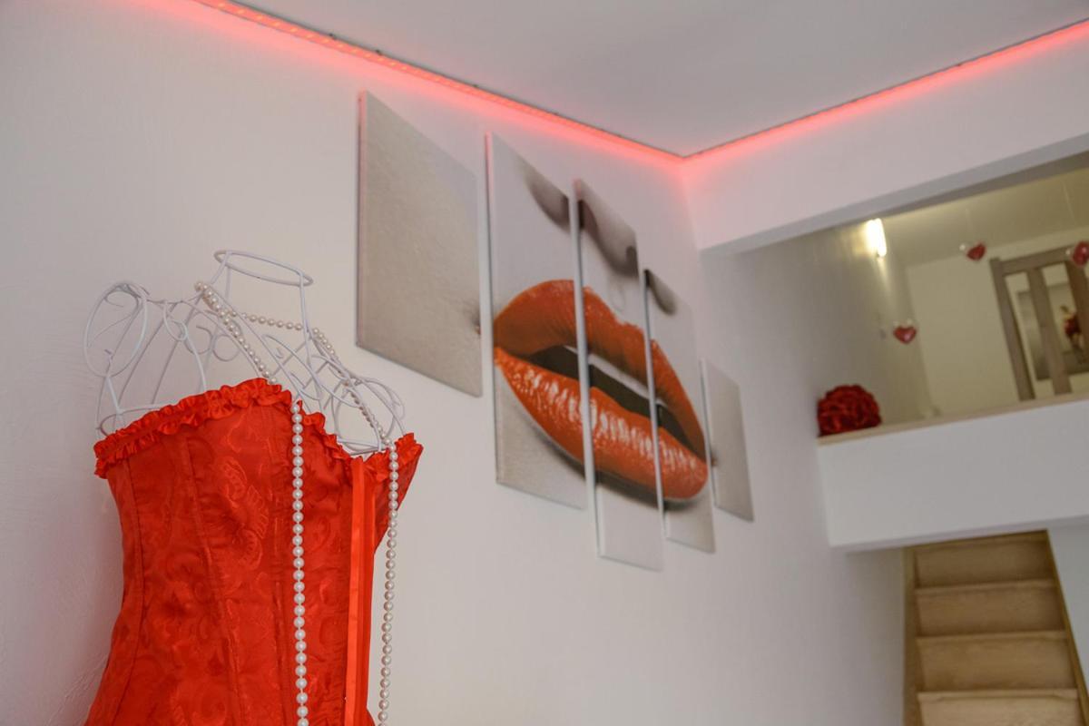 Love Room - Suite Romantique Avec Spa Privatif Le Puy-en-Velay Exterior foto